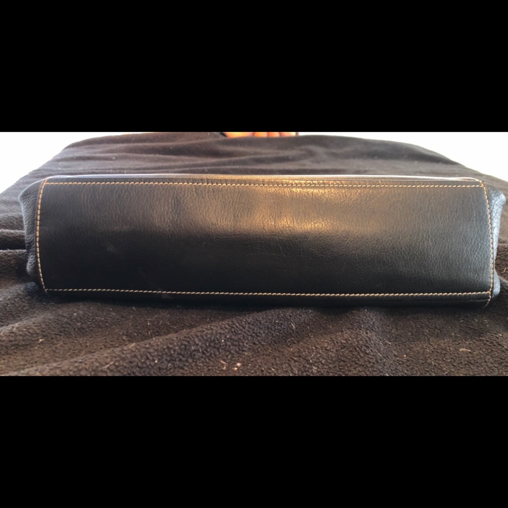 Prada Handbag from Milano Cert of Auth see photo - Picture 2 of 16